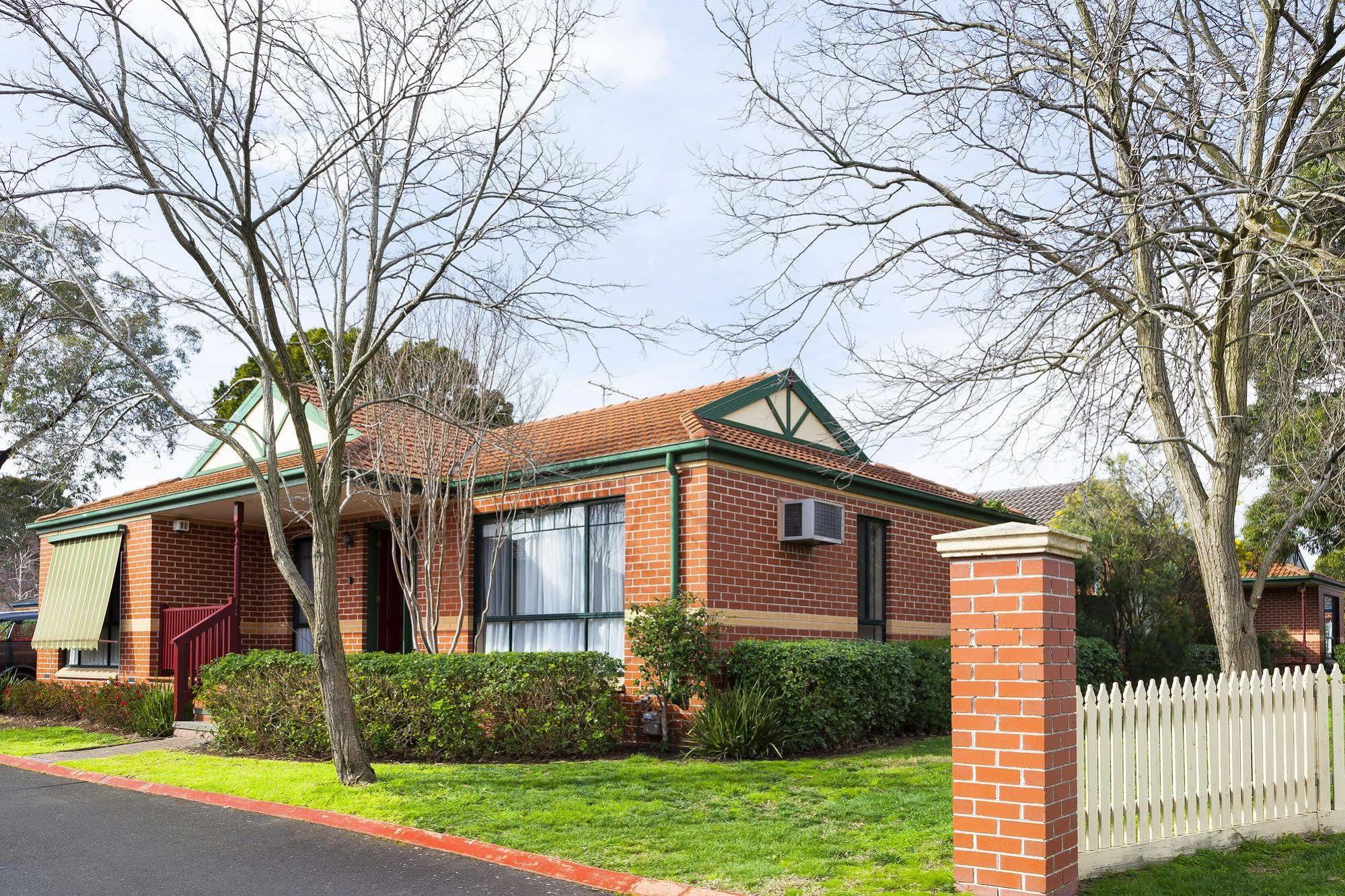 Bend of Islands Park Avenue - Forest Hill מראה חיצוני תמונה